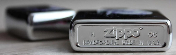 Зажигалка Zippo 21001  