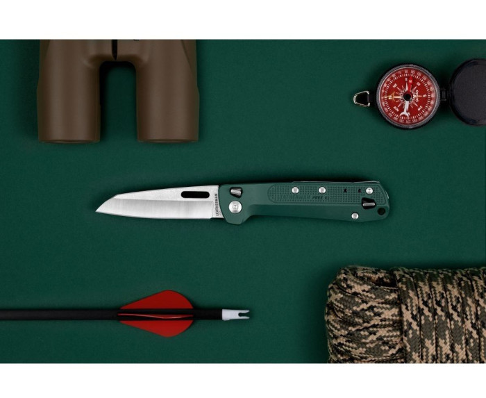 Нож-мультитул Leatherman Free K2- зеленый  