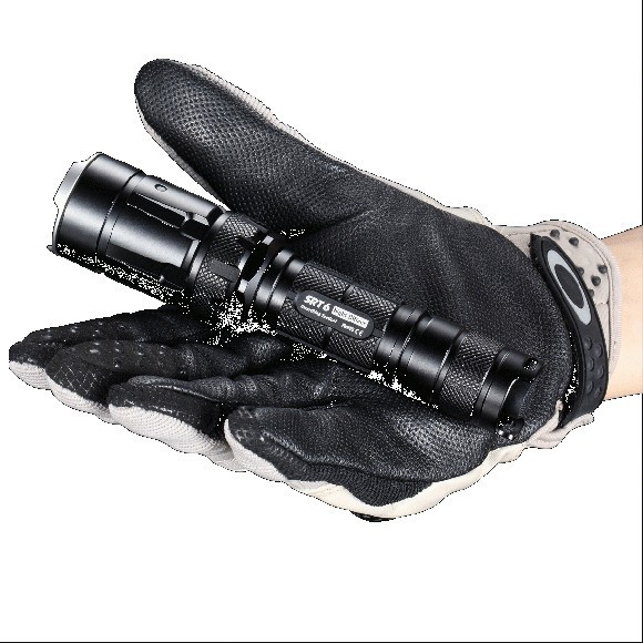 Карманный фонарь Nitecore SRT6, 930 люмен (черный)  