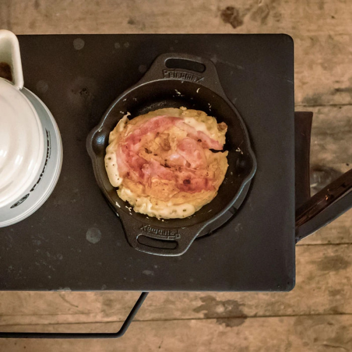 Сковорода чугунная Petromax Fire Skillet fp15 с ручками-петлями  