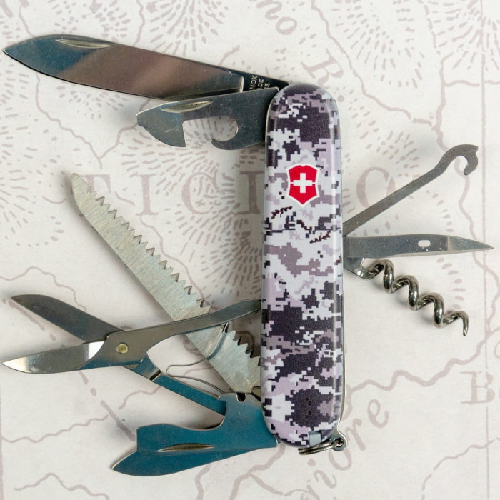 Складной нож Victorinox HUNTSMAN ARMY Пиксель синий с красн Лого 1.3713.3.W3943p  