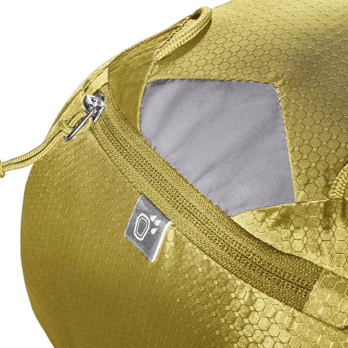 Рюкзак DEUTER Race 8 цвет 8207 turmeric-ivy  