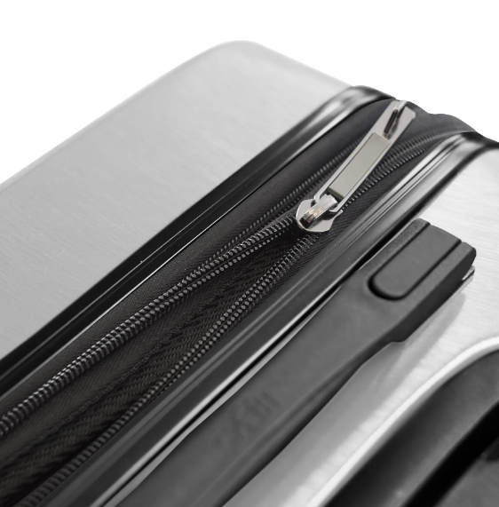 Чемодан Heys Blade (S) Silver (10130-0002-S3)  