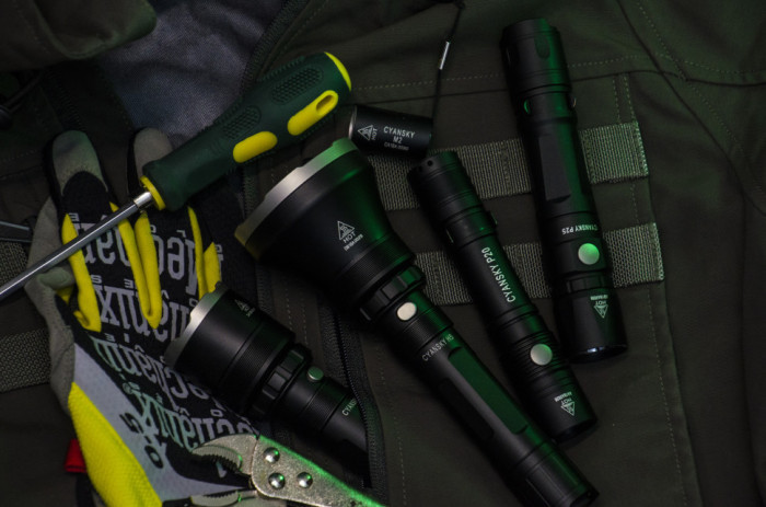 Фонарь ручной Cyansky H5 XHP3 5 HID4  