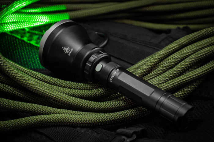 Фонарь ручной Cyansky H5 XHP3 5 HID4  