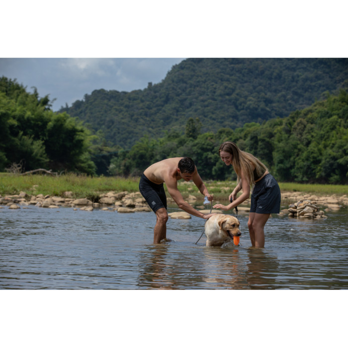 Душ портативный с насосом на аккумуляторе Flextail Max Shower с чехлом, белый  