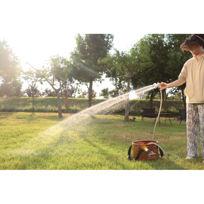 Душ портативный с насосом на аккумуляторе Flextail Max Shower, белый  