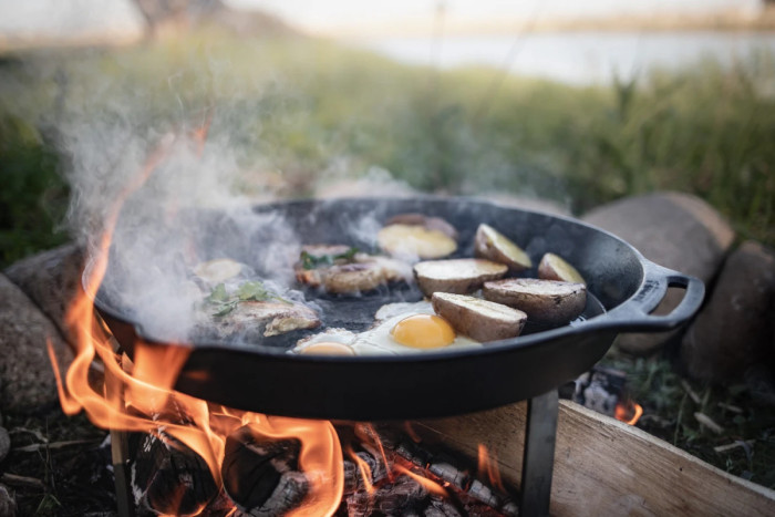 Сковорода чугунная Petromax Fire Skillet fp40h с ручками-петлями  