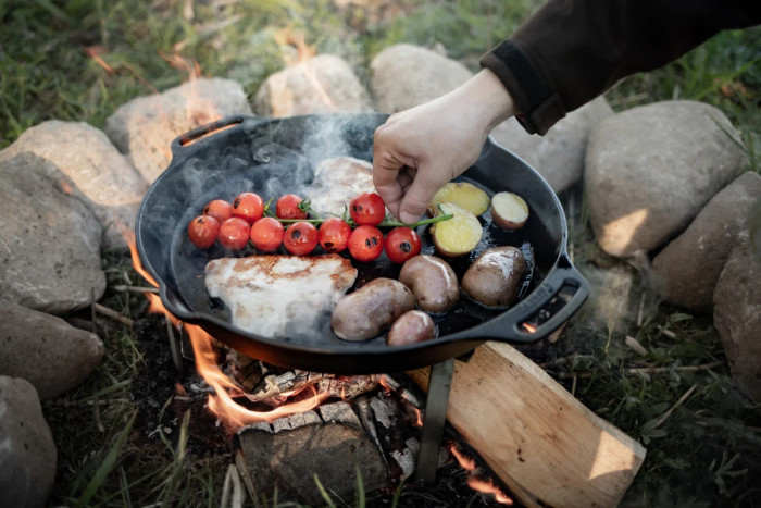 Сковорода чугунная Petromax Fire Skillet fp40h с ручками-петлями  