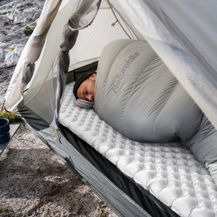 Матрас туристический надувной одноместный ультралегкий Naturehike CNH22DZ018, 196 х 64 х 7 см, серебристый  