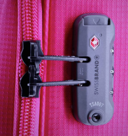 Чемодан Swissbrand Silkeborg (S) Fuchsia/Light Grey (SWB_LLSIL941S)  