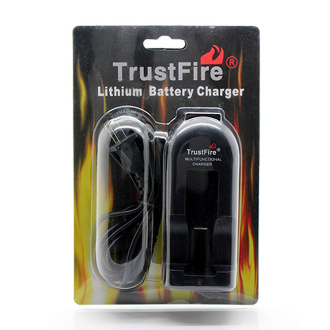 Зарядное устройство TrustFire TR-002  