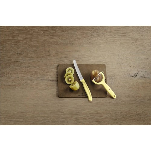 Кухонный набор Victorinox нож и овощечистка Swiss Classic, Paring Knife set with peeler, 2 pieces, лимонный  