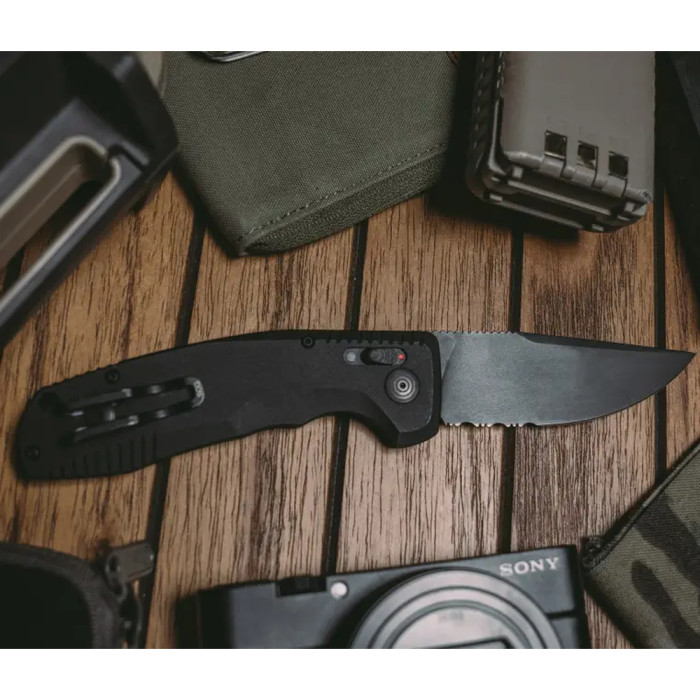 Нож SOG-TAC AU Black/Partially Serrated (SOG 15-38-02-57)  