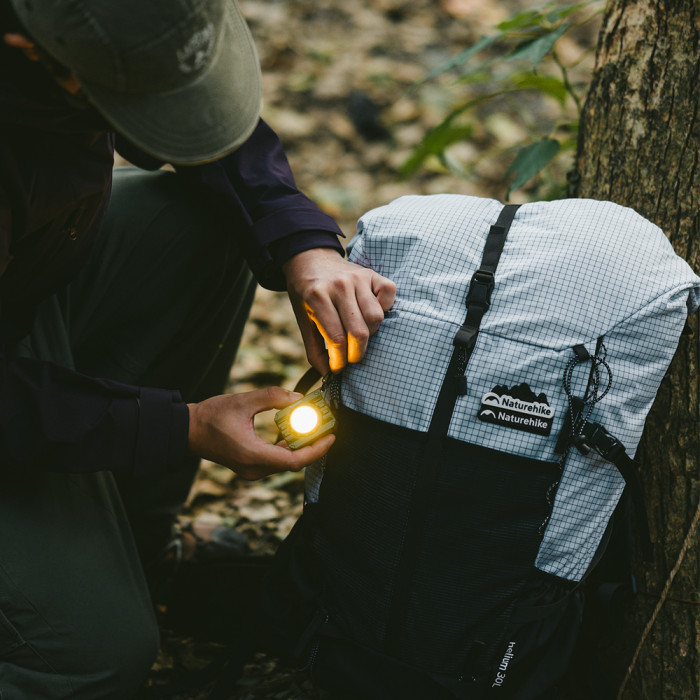 Фонарь наключный Naturehike CNK2450ZM014, бежевый  