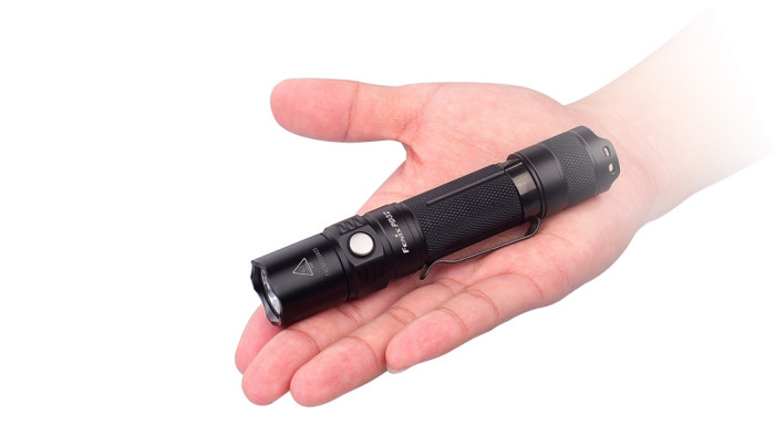 Карманный фонарь Fenix PD32 Cree XP-L HI white LED  