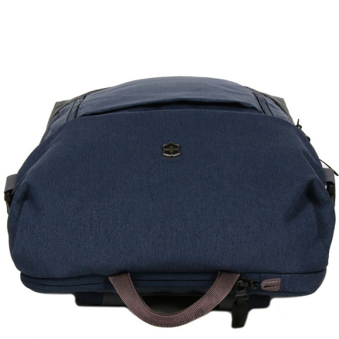 Рюкзак для ноутбука Victorinox Travel Altmont Classic/Deep Lake Deluxe Flapover Laptop 18 л (Vt605312)  