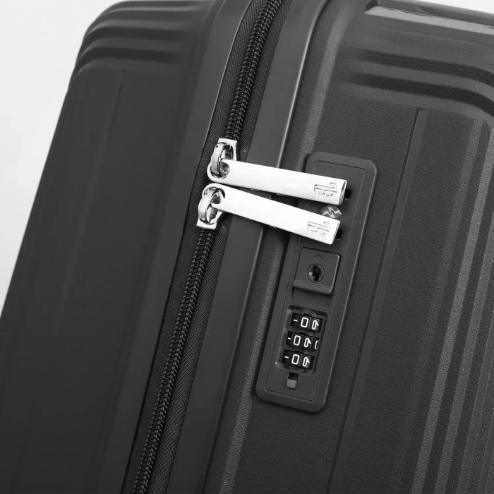 Чемодан Semi Line 20" (S) Black (T5979-1)  