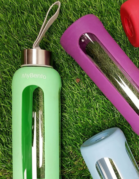 Бутылка для воды Summit MyBento Eco Glass Bottle Silicone Cover зеленая 500 мл  