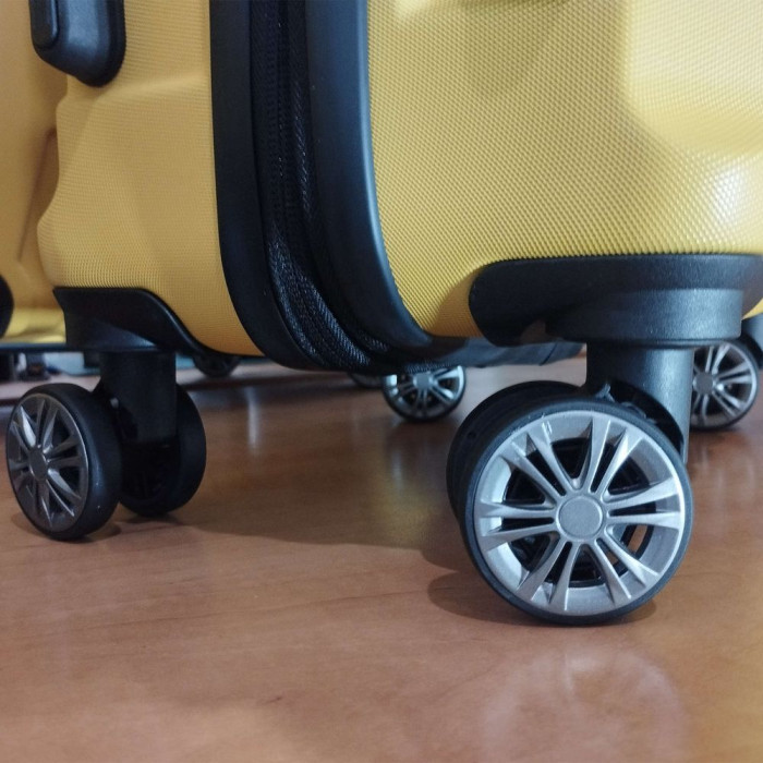 Чемодан Swissbrand Ranger (L) Yellow (SWB_LHRAN002L)  