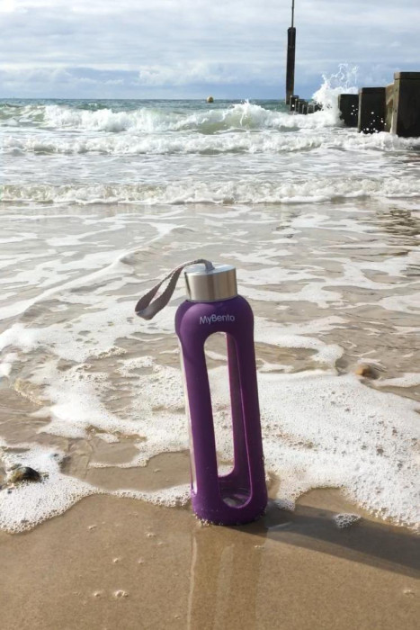 Бутылка для воды Summit MyBento Eco Glass Bottle Silicone Cover фиолетовая 500 мл  