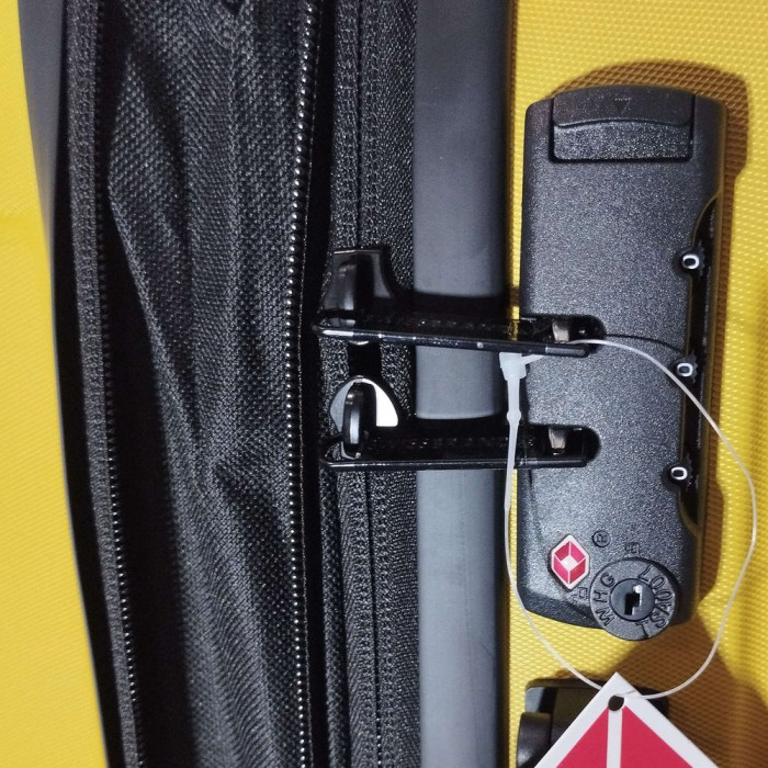 Чемодан Swissbrand Ranger (S) Yellow (SWB_LHRAN002S)  