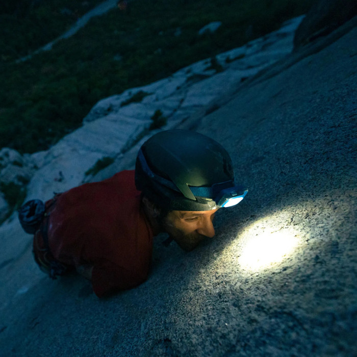 Фонарь налобный Black Diamond Cosmo 350-R Azul  