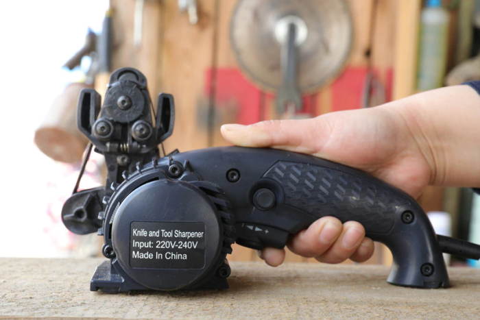 Точилка электрическая KTS RP-100B-KO  