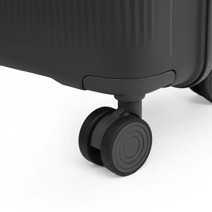 Чемодан Semi Line 24" (M) Black (T5979-2)  