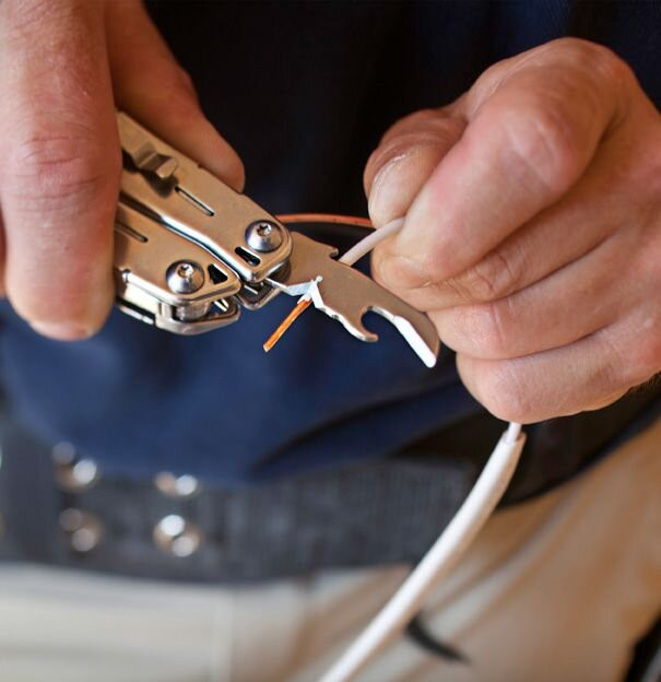 Мультитул Leatherman Wingman (картонная коробка)  