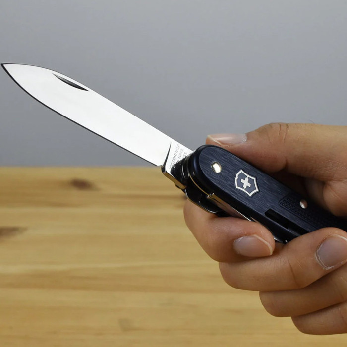 Складной нож Victorinox SYNERGY X ALOX 0.8226.22  