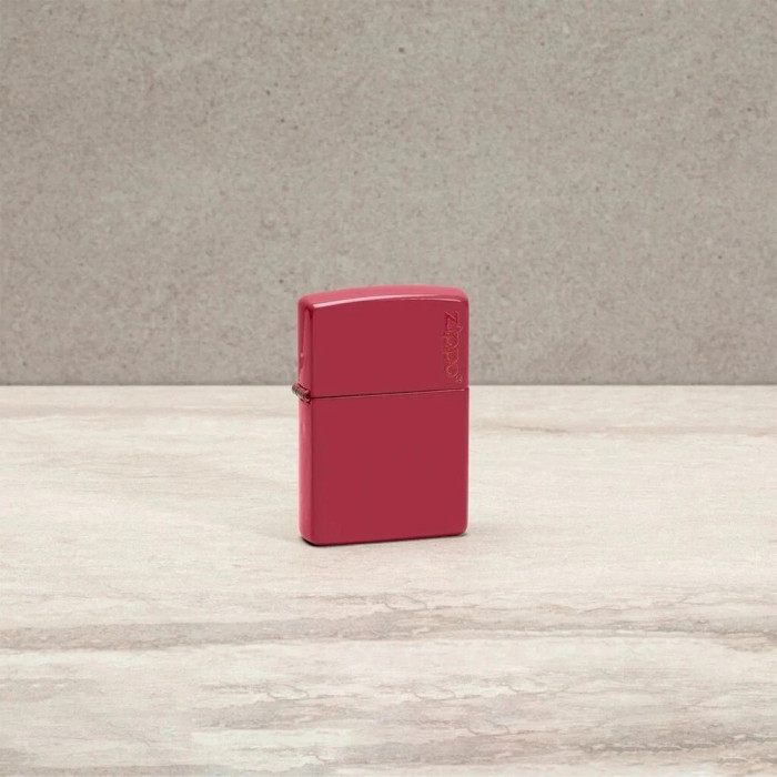Зажигалка Zippo Red Brick Zippo Logo 49844 ZL  