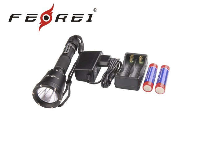 Фонарь для дайвинга Ferei W158 (холодный свет 5500K)  