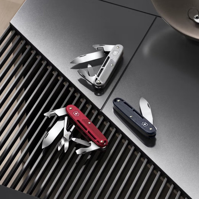Складной нож Victorinox SYNERGY X ALOX 0.8226.26  