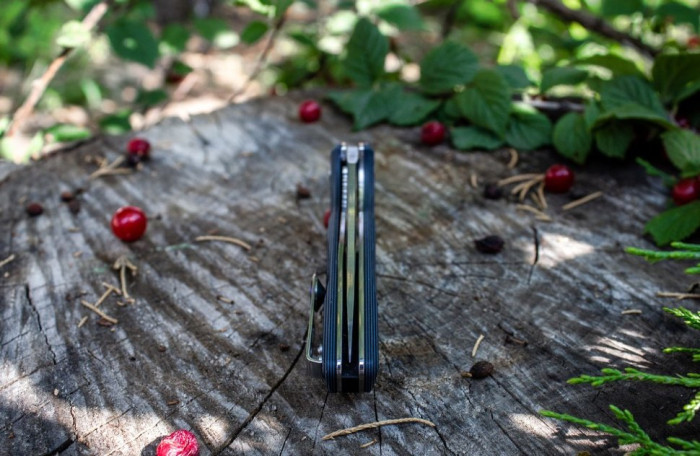 Нож Ruike Fang P105 (серый)  