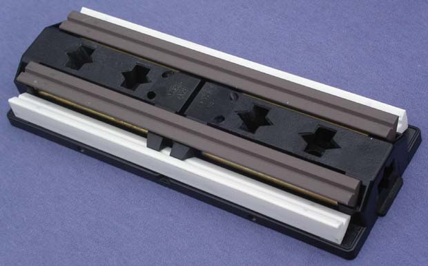 Точильная система Spyderco Triangle Sharpmaker 204MF  