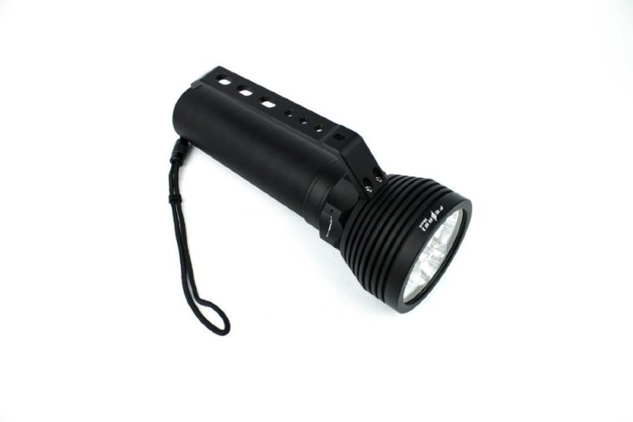 Фонарь для дайвинга Ferei W168 SHARK (3*CREE XHP70, 10000Lm, 8*18650) (холодный свет)  