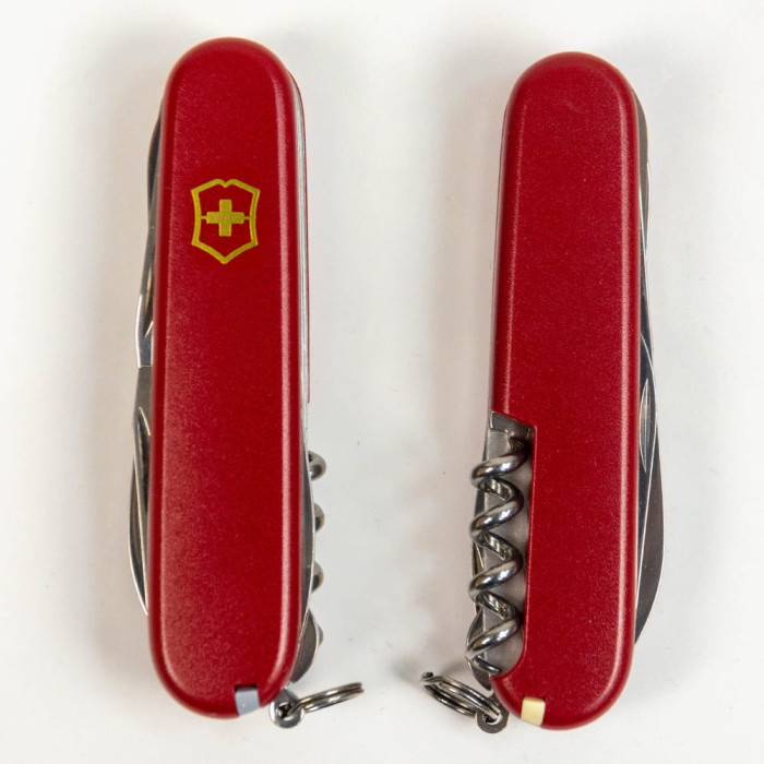 Складной нож Victorinox HUNTSMAN MAT красный матовый с желтым лого  
