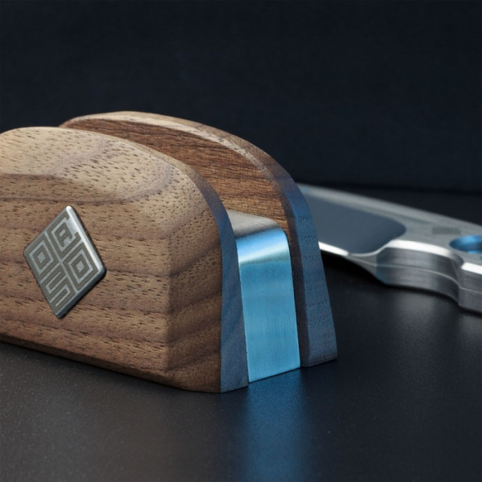 Набор двух ножей Ocaso Duo Desk Knife Wharncliffe с подставкой из древесины ореха  