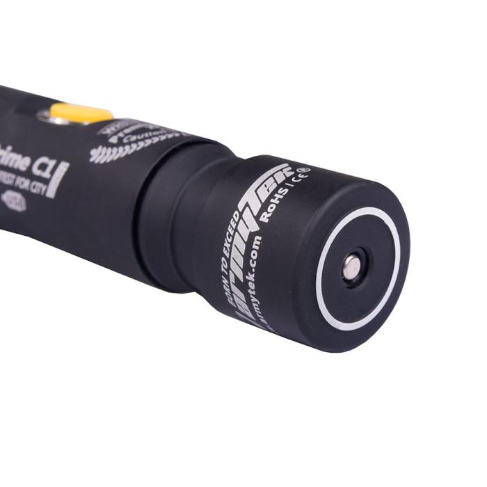 Туристический фонарь Armytek Prime C1 Pro, магнитная зарядка, v3 XP-L Warm (F05701SW)  