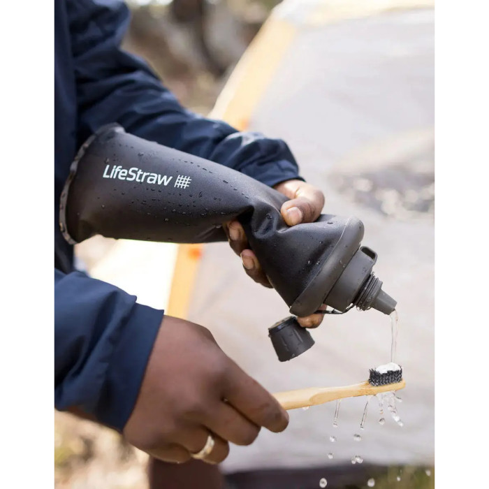 Бутылка-фильтр для воды LifeStraw Peak Squeeze, 650 мл, Dark Mountain Gray (LSW LSPSFMLGRWW)  