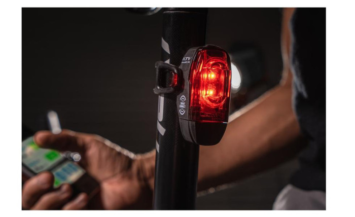 Комплект фар Lezyne CONNECT SMART 1000XL / KTV SMART PAIR 1000/75 люменов  