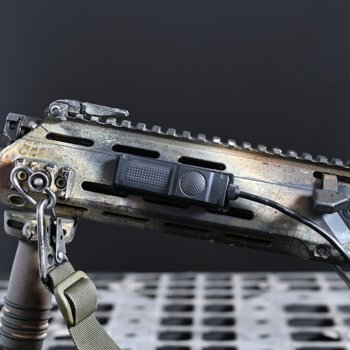 Выносная тактическая кнопка VIDEX VLF-ARM-01 к фонарику  