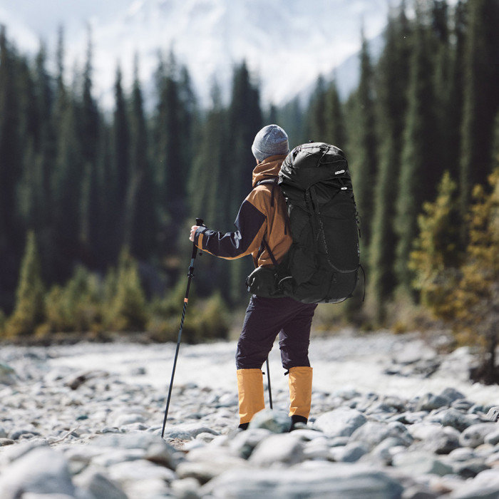 Рюкзак туристический Naturehike Helium CNK2450XB014, 70 л, черный, L  