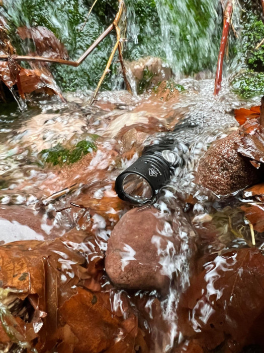 Фонарь Cyansky P20 SST40 (Поврежденная упаковка/сколы на корпусе/ремонт кнопки)  