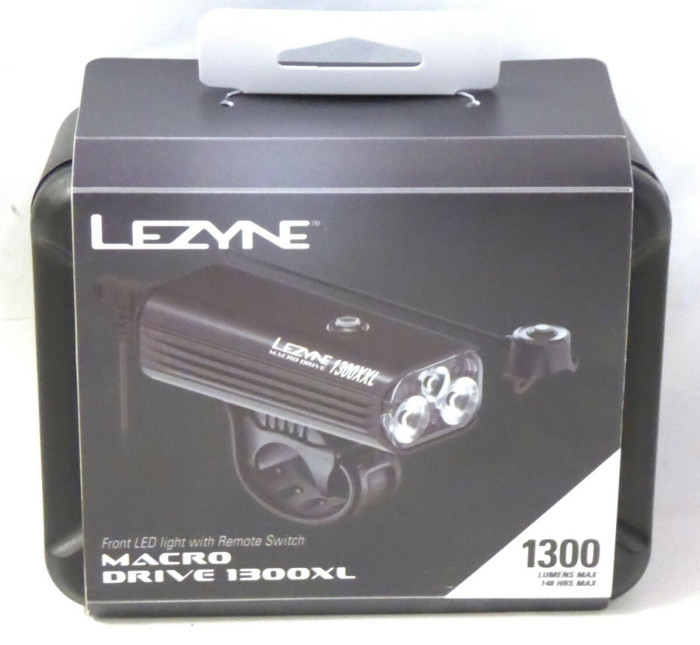 Фара передняя Lezyne MACRO DRIVE 1300XL REMOTE LOADED 1300 люменов Y13 черная  