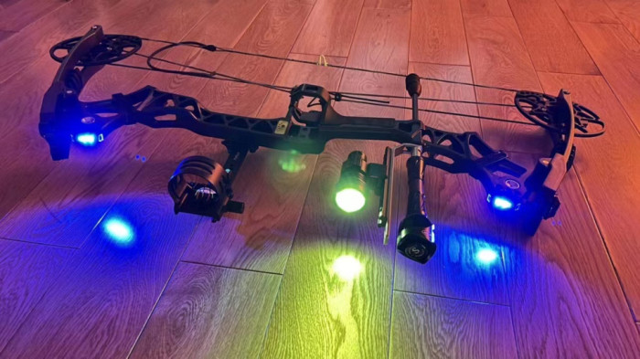 Фонарь Manker MC13 White Bundle, черный  