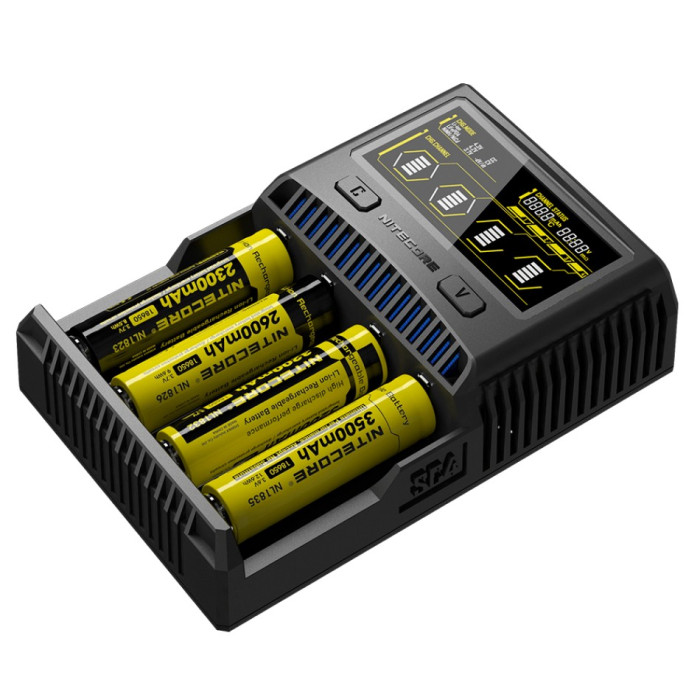 Зарядное устройство Nitecore SC4 с LED дисплеем (0.5A, 1A, 2A, 3A)  