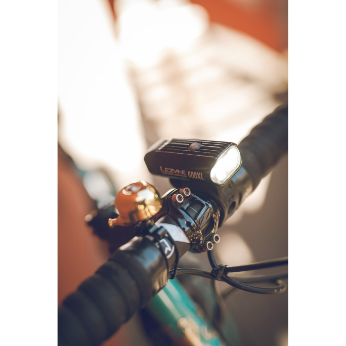 Фара передняя Lezyne MICRO DRIVE 600XL 600 люменов Y13 черная  