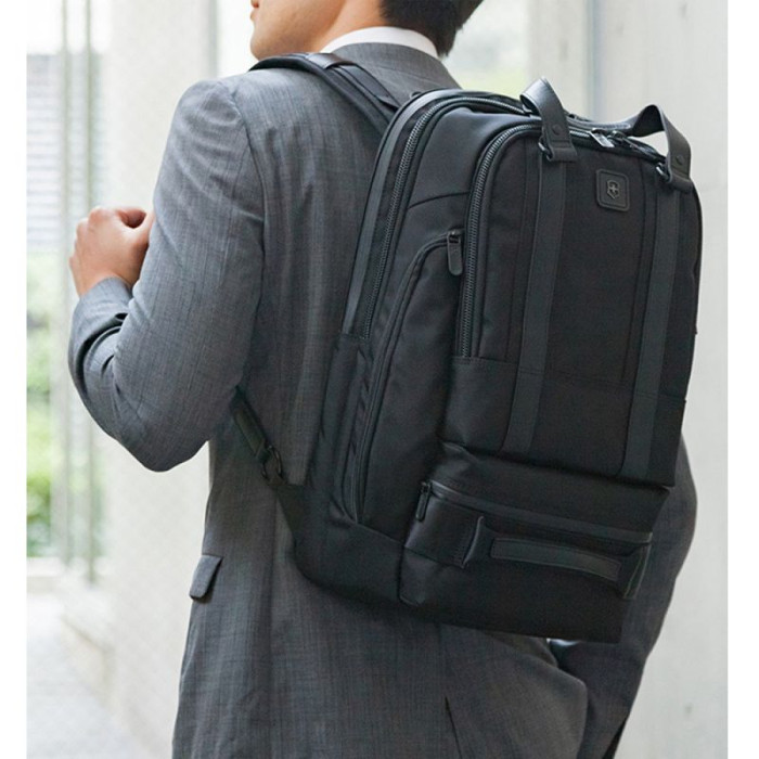 Рюкзак Victorinox Lexicon Professional/Black Bellevue 15 26 л (Vt601115)  